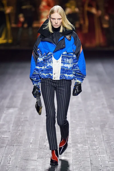 Look 6